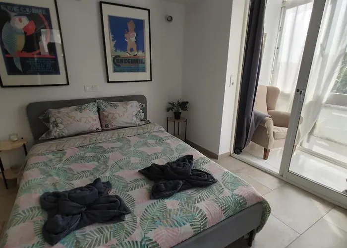 Begonia City Center Apartment 230 By Namaste Elite